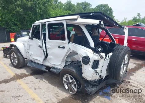 2020 Jeep Wrangler Unlimited Sahara 4X4 from USA, damaged, VIN 1C4HJXEN3LW167192
